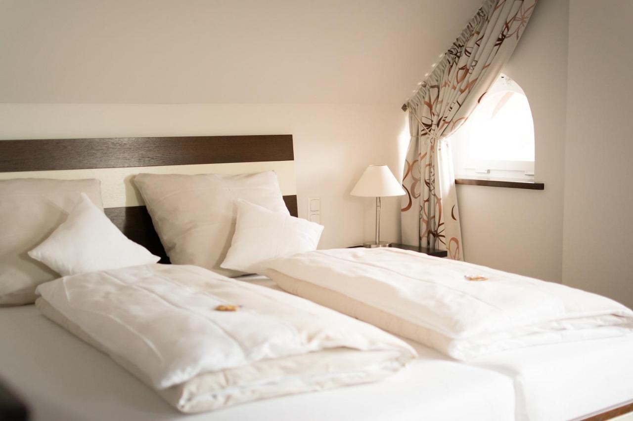 Hotel Wein-Domizil Brennofen à Ilbesheim bei Landau in der Pfalz Extérieur photo